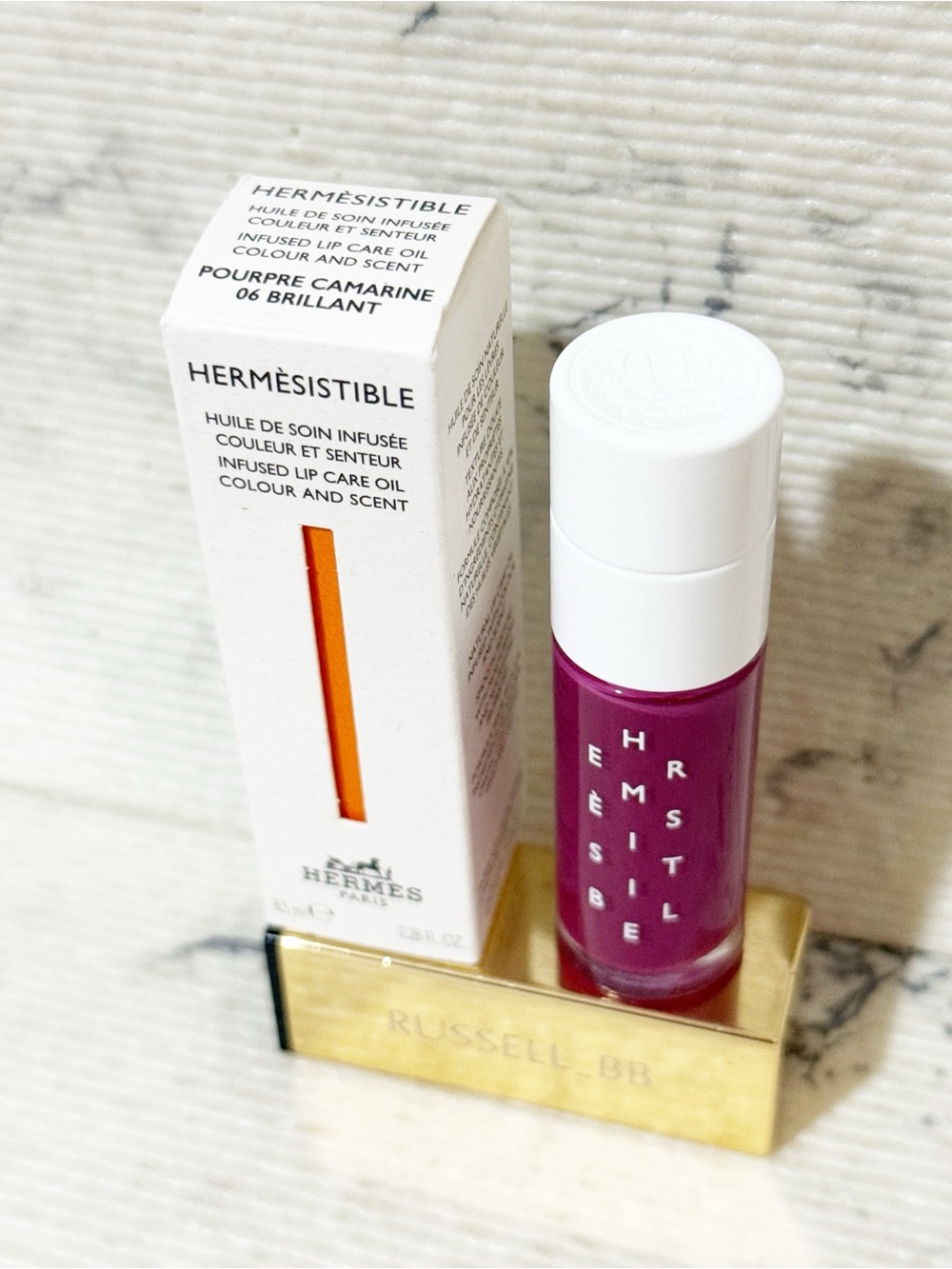 Hermes Hermèsistible Infused Lip Care Oil: Glossy Magenta Purple - Picture 4 of 9